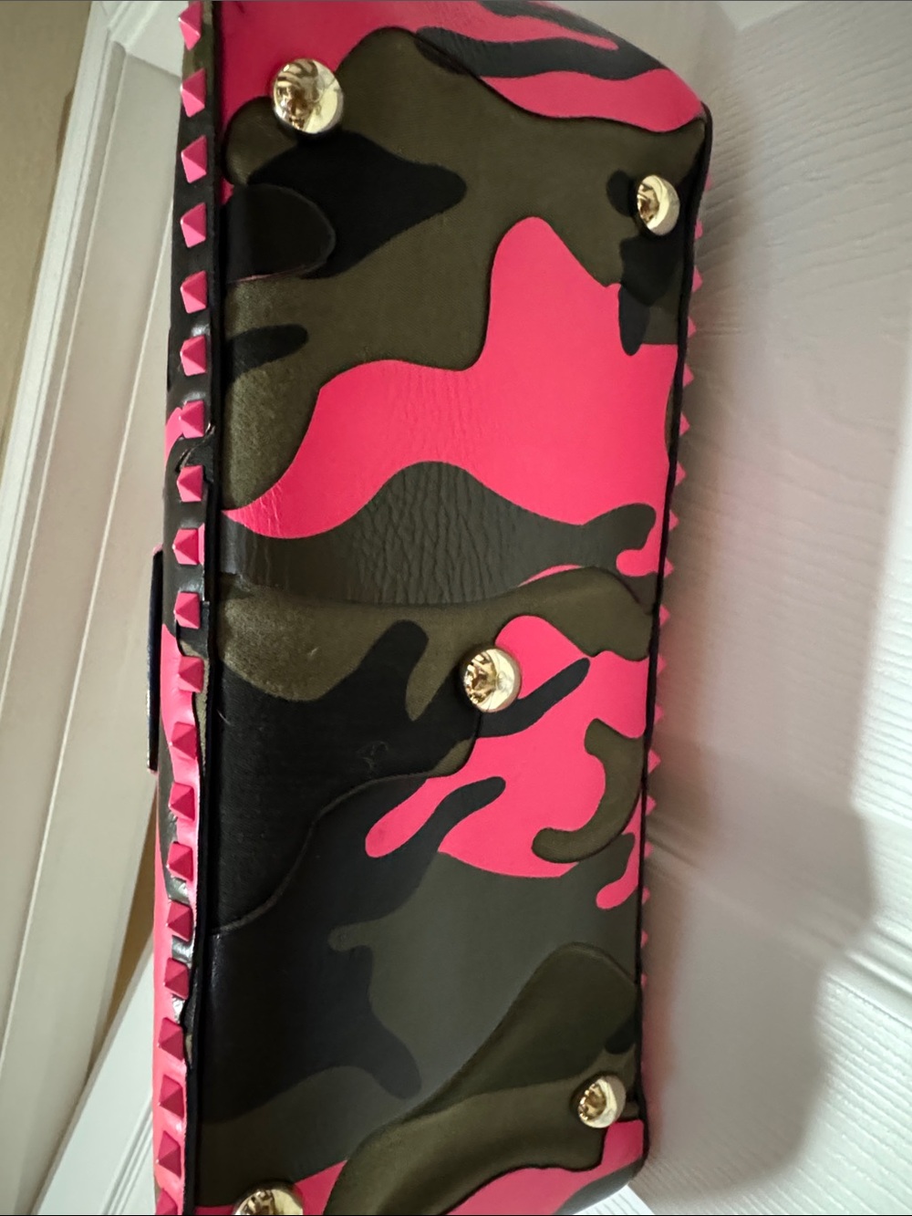 READ—Valentino Pink Camo Bag - Picture 6 of 14